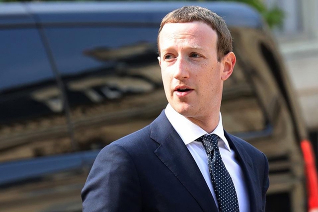 Mark Zuckerberg có tài sản vượt 200 tỉ USD- Ảnh 1.