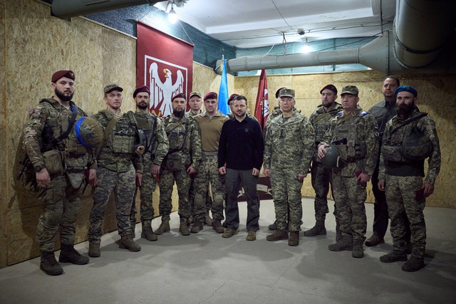 Binh sĩ Ukraine giảm niềm tin vào chiến dịch tấn công vùng Kursk- Ảnh 2. Binh sĩ Ukraine giảm niềm tin vào chiến dịch tấn công vùng Kursk- Ảnh 2.