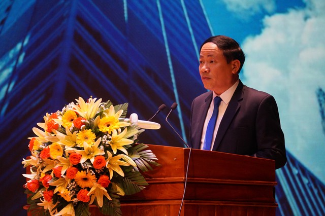 TP.HCM và 6 tỉnh Duyên hải Trung bộ mời gọi đầu tư 702 dự án- Ảnh 1. TP.HCM và 6 tỉnh Duyên hải Trung bộ mời gọi đầu tư 702 dự án- Ảnh 1.