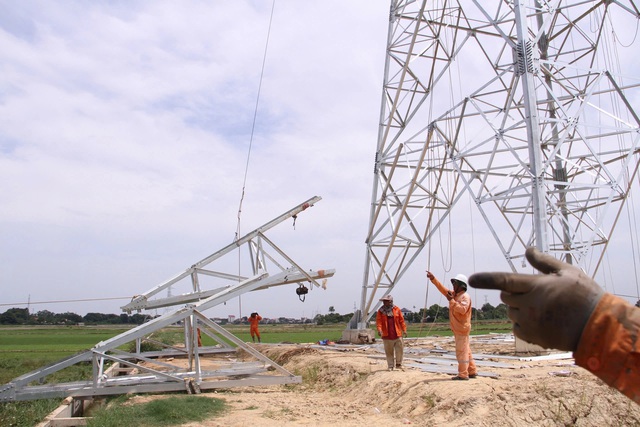 Tin tức đặc biệt trên báo in Thanh Niên 12.10.2024- Ảnh 2.