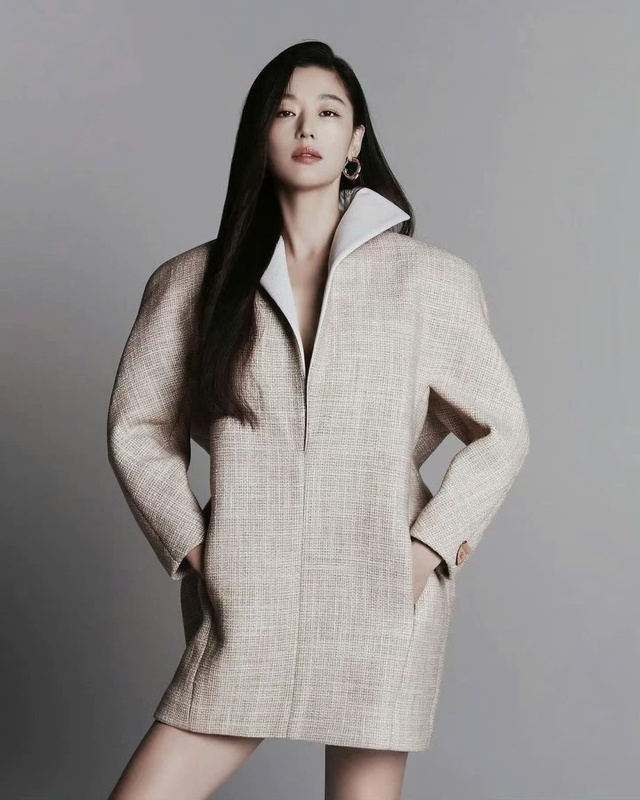 Jun Ji Hyun trở thành đại sứ thương hiệu mới của Louis Vuitton- Ảnh 2.