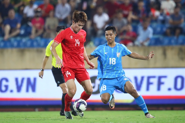 Lịch thi đấu mới nhất AFF Cup 2024: Đội tuyển Việt Nam không còn nhiều thời gian- Ảnh 1.