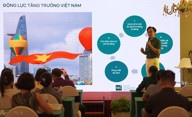 Ông Bùi Tấn Trà - Phó Giám đốc Kênh phân phối đối tác, Dragon Capital - nhận định chung về tình hình kinh tế Việt Nam và dự báo xu hướng mới