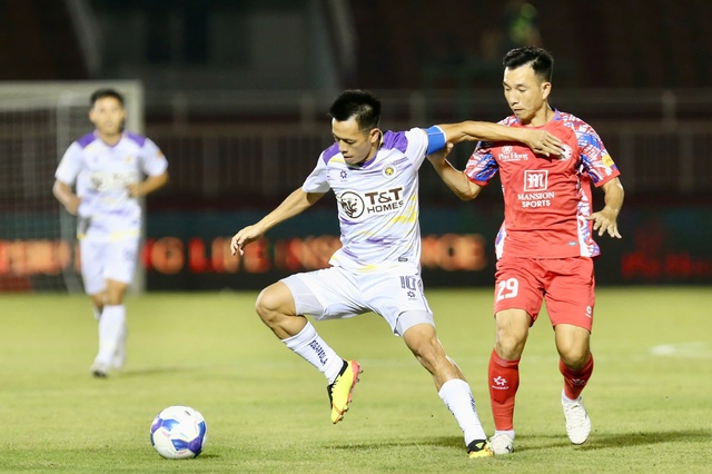 Lịch thi đấu V-League mới nhất: Văn Quyết quyết đưa CLB Hà Nội lên đỉnh- Ảnh 1.