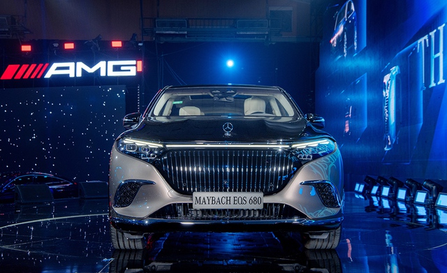 Mercedes-Maybach EQS 680 SUV có giá 7,61 tỉ đồng- Ảnh 4.