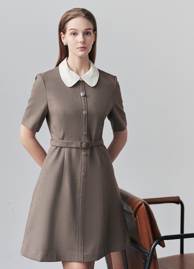 Shirt dress, simple but beautiful wearing idea - Photo 6.