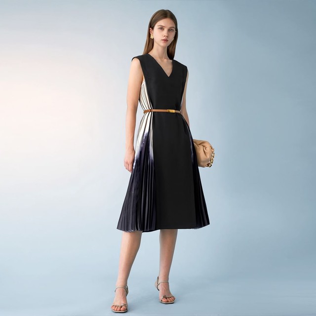 The 5 most elegant and flexible long dresses for fall - Photo 5.