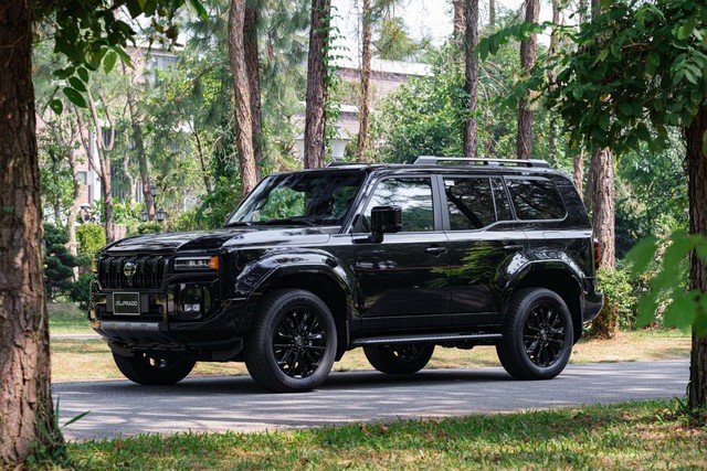 Land Cruiser Prado hoàn toàn mới ra mắt thị trường Việt Nam- Ảnh 1.