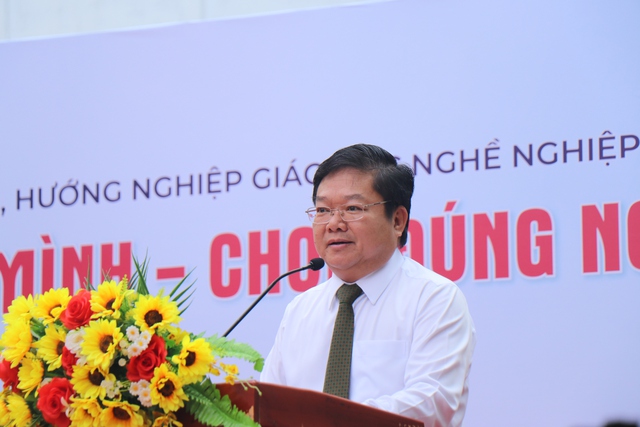 Học sinh TP.HCM hào hứng với ngày hội hướng nghiệp 'Hiểu đúng mình - Chọn đúng nghề'- Ảnh 2.