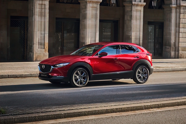 Mazda CX-30 cuốn hút với thiết kế SUV thế hệ mới