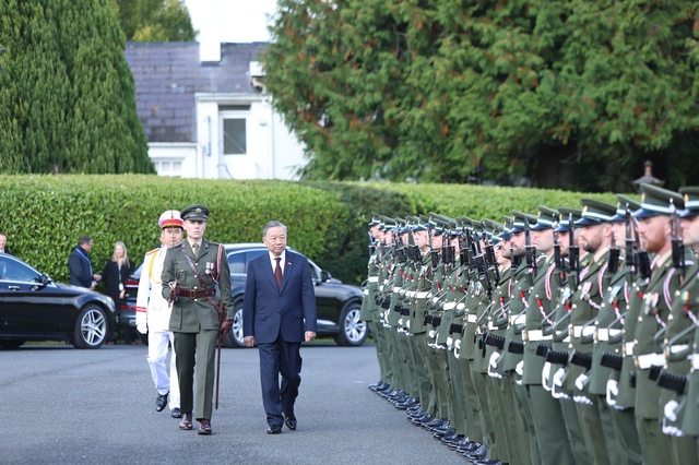 Tổng thống Ireland chủ trì lễ đón chính thức Tổng Bí thư, Chủ tịch nước Tô Lâm- Ảnh 2.