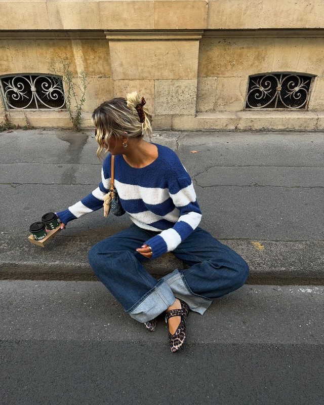 Leopard loafers help elevate any look, whether minimalist or glamorous - Photo 7.