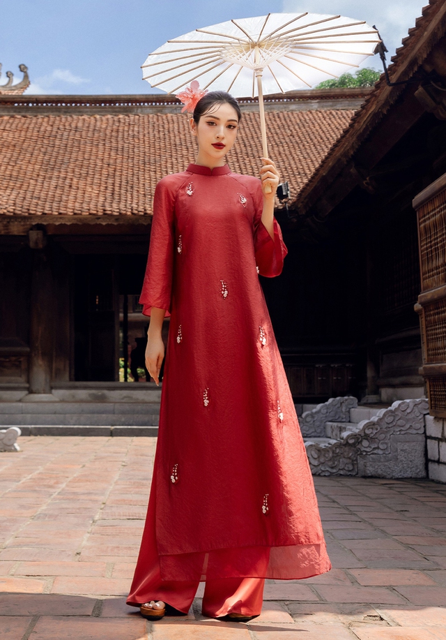 In autumn, everyone wants to show off their figure with Vietnamese ao dai - Photo 7.