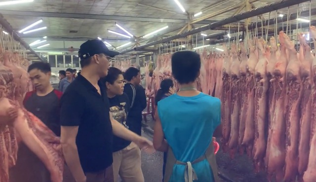 Gi&aacute; heo hơi h&ocirc;m nay 22.9.2025: Thấp nhất 55.000 đồng/kg - Ảnh 1.