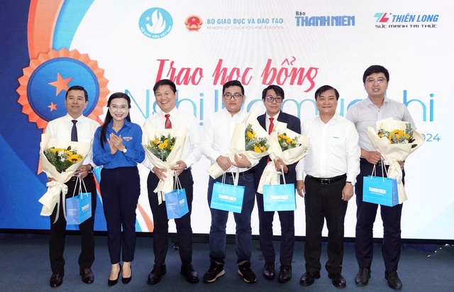 Phép màu xuất hiện với nam sinh từng lo không tiền vào đại học- Ảnh 2.