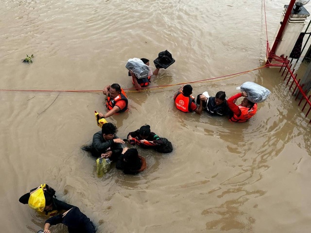 Số người chết do bão Trà Mi ở Philippines tăng cao- Ảnh 1.