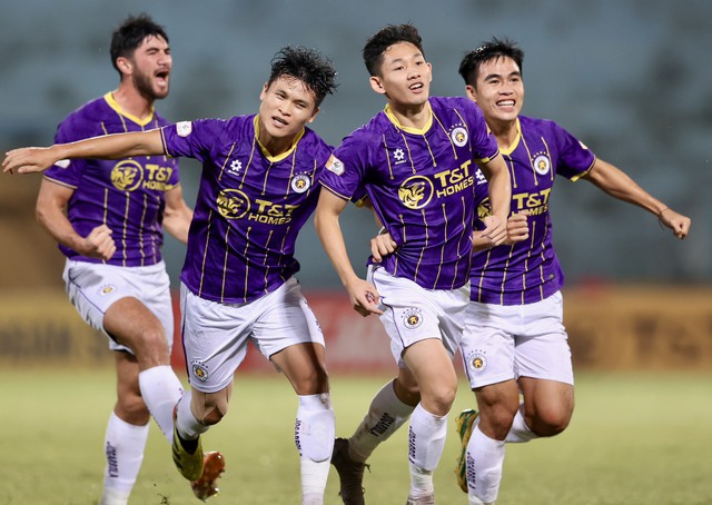 Bảng xếp hạng vòng 5 V-League mới nhất: Ngôi đầu không đổi chủ, HAGL vẫn tốp 3- Ảnh 1.