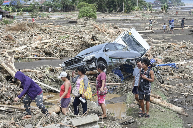 Bão Trà Mi: Ít nhất 115 người chết và mất tích, nhiều nơi bị cô lập ở Philippines- Ảnh 2.