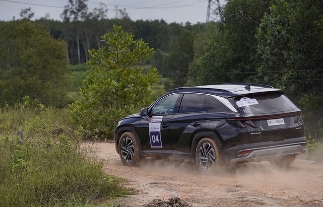 Thử Hyundai Tucson 2024 bằng đường đua rally: Đâu là 'giới hạn' của xe crossover?- Ảnh 1.