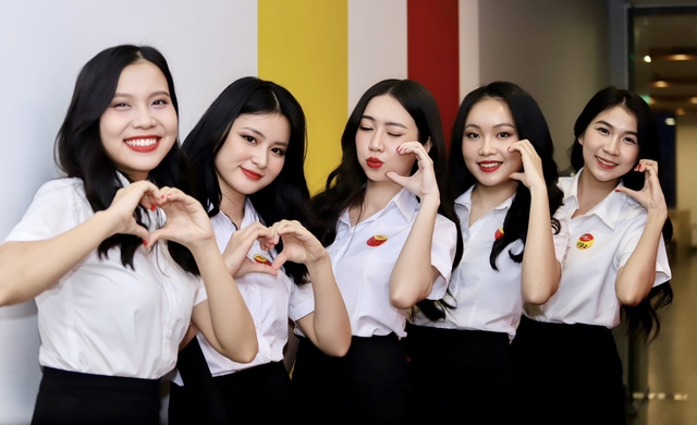 Chạm tay đến ước mơ chinh phục bầu trời, vươn tầm ra thế giới cùng Vietjet- Ảnh 11.