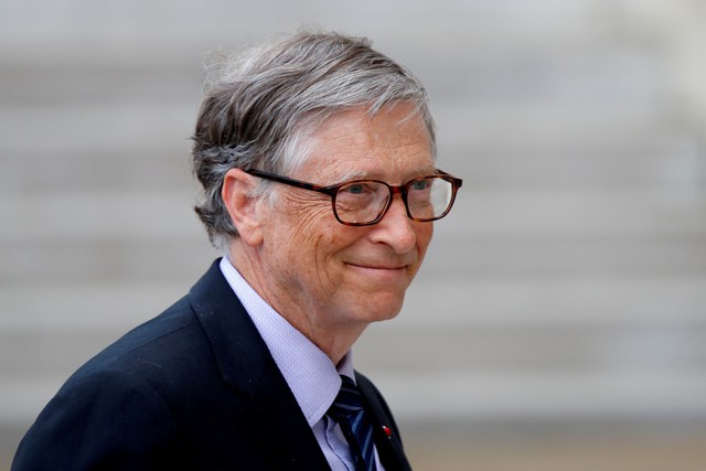 Tỉ phú Bill Gates tuột khỏi danh sách 10 người giàu nhất thế giới- Ảnh 1.