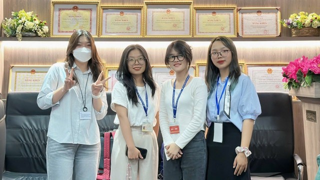 Nhóm sinh viên nghiên cứu về lòng ái kỷ trên mạng xã hội của Gen Z- Ảnh 1.