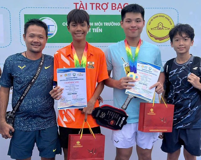 Nam sinh lớp 8 ở Quảng Nam giành hat-trick huy chương tại giải trẻ pickleball châu Á- Ảnh 2.