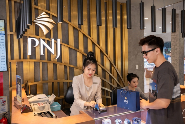 PNJ kiến tạo không gian mua sắm trang sức và Lifestyle hiện đại cho người tiêu dùng. Ảnh: Nguyên Khôi