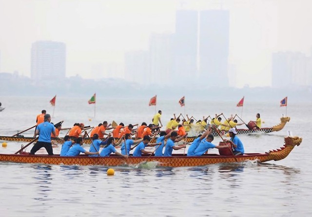 Có gì hấp dẫn ở giải bơi chải thuyền rồng Hà Nội mở rộng?- Ảnh 2.