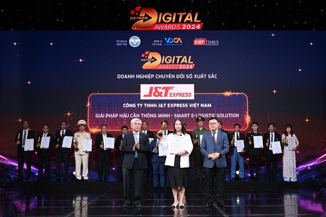 J&T Express tiếp tục được vinh danh giải thưởng Vietnam Digital Awards 2024 - Ảnh 1.