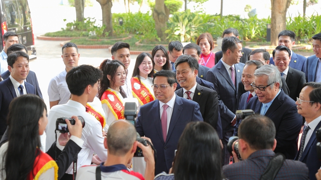 Thủ tướng Phạm Minh Chính: Tự tin định vị Việt Nam trong kỷ nguyên thông minh- Ảnh 2.