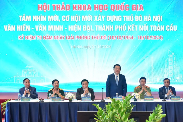 'Hà Nội đang bừng sáng lên với một tư thế mới, diện mạo mới, sức sống mới'- Ảnh 1.