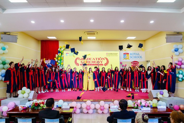 Học sinh Royal School nhận 'chìa khóa vàng' mở cửa tương lai- Ảnh 3.