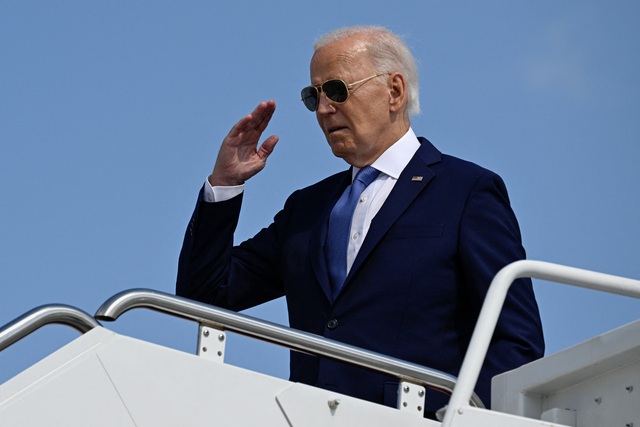 Ông Biden hủy chuyến công du quan trọng để ứng phó siêu bão thế kỷ- Ảnh 1.