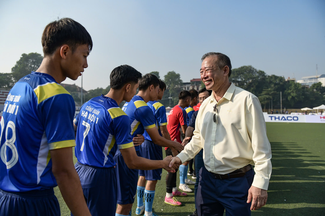 Khởi tranh chung kết toàn quốc giải bóng đá công nhân 2024: Hứa hẹn hấp dẫn!- Ảnh 3.