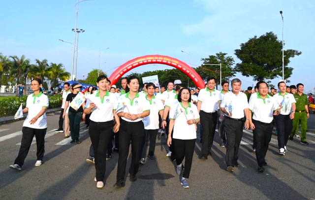 'Anh trai vượt ngàn chông gai' ủng hộ an sinh Thủ Đức 1 tỉ đồng- Ảnh 3.