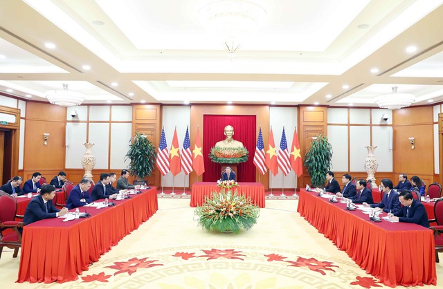 Tổng Bí thư Tô Lâm điện đàm với Tổng thống đắc cử Mỹ Donald Trump- Ảnh 2. Tổng Bí thư Tô Lâm điện đàm với Tổng thống đắc cử Mỹ Donald Trump- Ảnh 2.