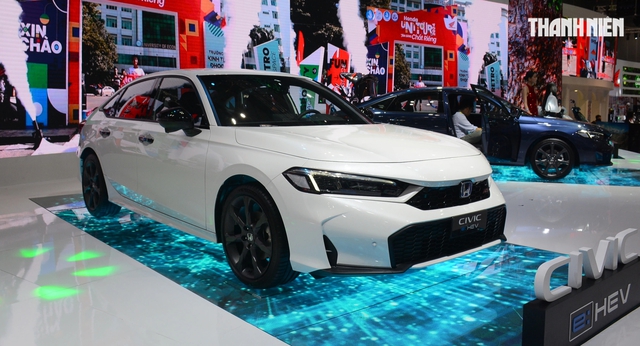 4 mẫu &ocirc; t&ocirc; hybrid tại Việt Nam đang b&aacute;n chạy hơn phi&ecirc;n bản m&aacute;y xăng - Ảnh 4.