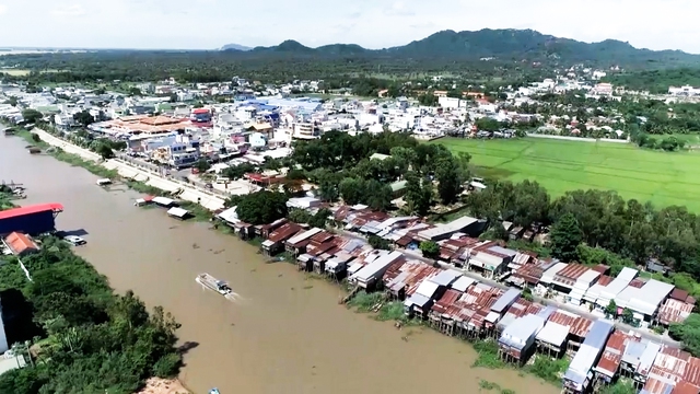 An Giang long trọng kỷ niệm 200 năm hoàn thành kênh Vĩnh Tế- Ảnh 3.