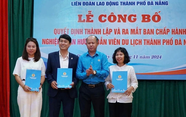 Đà Nẵng lập nghiệp đoàn, bảo vệ quyền lợi hướng dẫn viên du lịch- Ảnh 2.