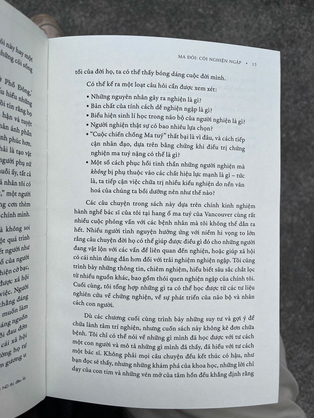 Đọc 'Cõi sống của những con ma đói' chữa lành vết thương- Ảnh 3.