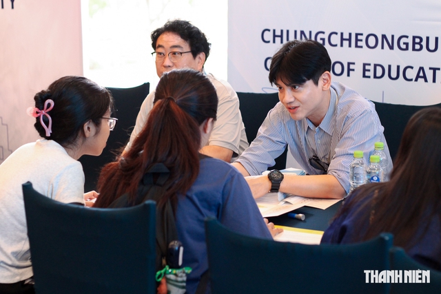 Việt Nam lần đầu vượt Trung Quốc, thành nước có đông du học sinh nhất Hàn Quốc - Ảnh 1.