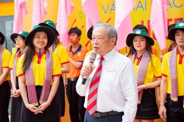 Với thầy Kiều Tuân, đại học phải là môi trường để sinh viên phát triển toàn diện