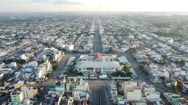 Tây Ninh chi  hơn 200 tỉ đồng đầu tư chợ Long Hoa thu hút khách du lịch- Ảnh 2.