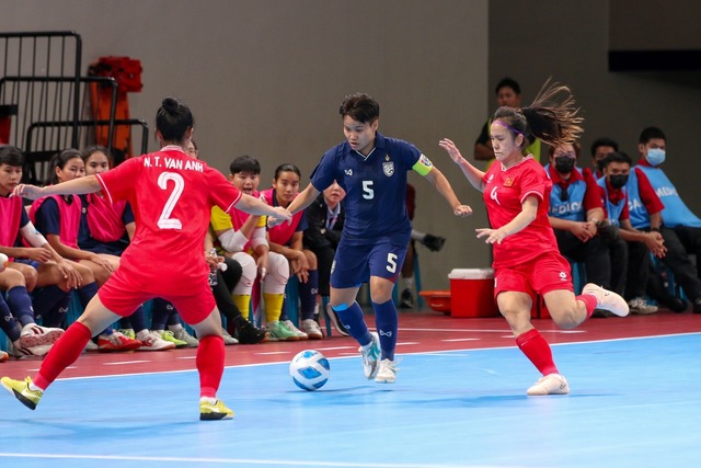 Đội tuyển futsal nữ Việt Nam thua Thái Lan: Không sao, hẹn tái đấu chung kết!- Ảnh 1.