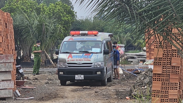 TP.HCM: Phát hiện người đàn ông tử vong gần Trạm Cảnh sát đường thủy Rạch Tra- Ảnh 1.