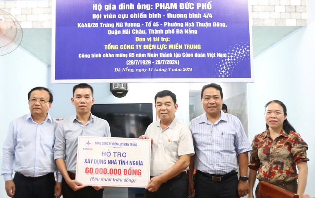 EVNCPC tiếp tục xây dựng 70 nhà tình nghĩa tại miền Trung - Tây nguyên năm 2025- Ảnh 2.