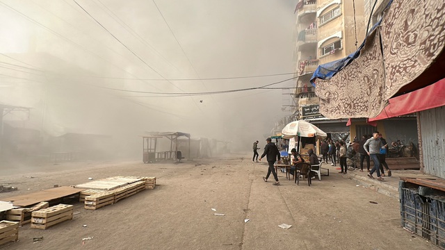 Ít nhất 120 người thiệt mạng tại Gaza, nghi có con tin Israel- Ảnh 1.