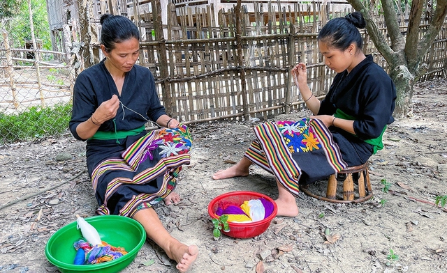 Thăng trầm Ơ Đu: Tìm lại tiếng nói- Ảnh 2.