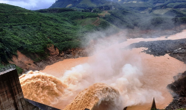 Mưa lớn, Quảng Nam chỉ đạo khẩn các phương án ứng phó- Ảnh 2.